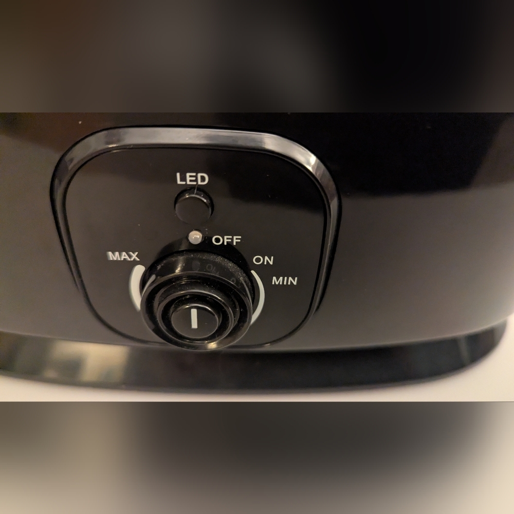 Intertek Ultrasonic HumidifierModel No.: EC-H - Picture 6 of 12